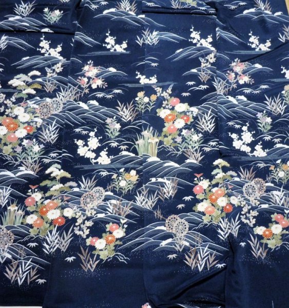 左から　上前〜後ろ身後〜下前